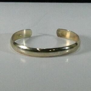 Vintage Sterling Silver Smooth Design Cuff Bracelet